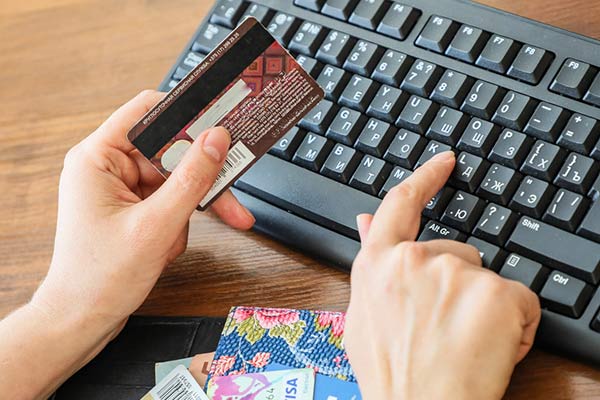 Вывод средств